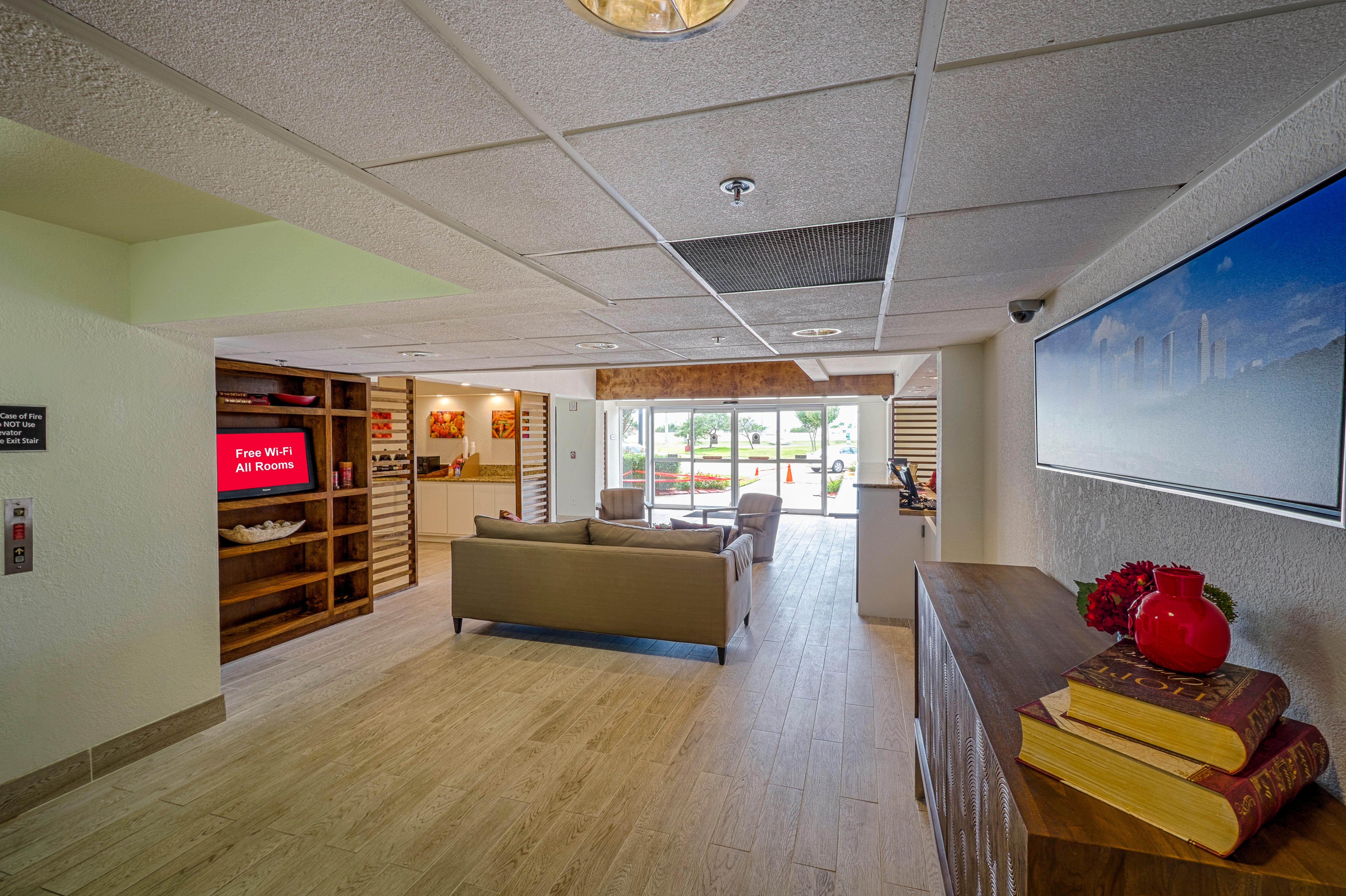 Red Roof Inn Plus+ Houston - Energy Corridor Екстериор снимка