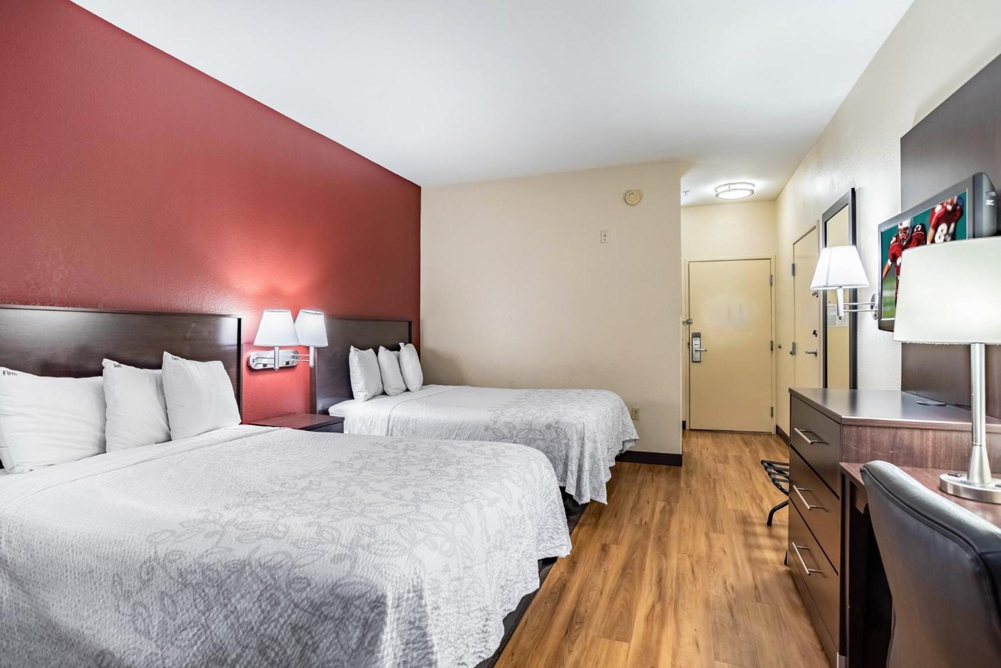 Red Roof Inn Plus+ Houston - Energy Corridor Екстериор снимка