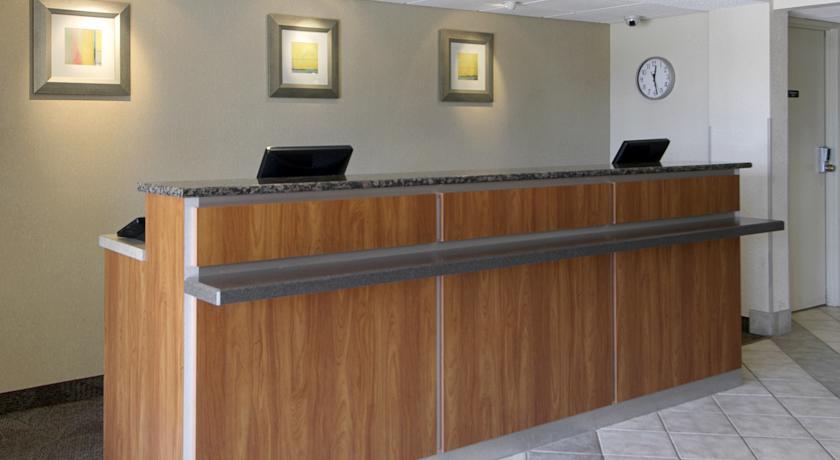 Red Roof Inn Plus+ Houston - Energy Corridor Интериор снимка